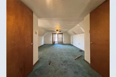506 Hancock Ave, Vandergrift, PA 15690 - Photo 33
