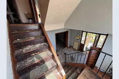 506 Hancock Ave, Vandergrift, PA 15690 - Photo 19