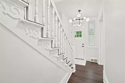 404 Valley Avenue, Wall Boro, PA 15148 - Photo 9