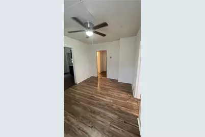 802 13th St #1, Stowe Township, PA 15136 - Photo 3