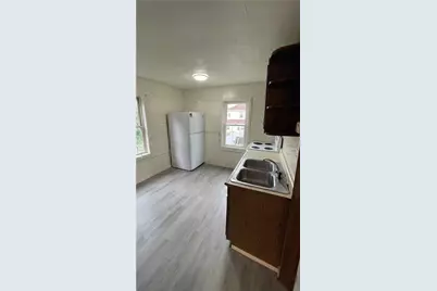 241 E 18th Ave #Rear, Homestead, PA 15120 - Photo 11