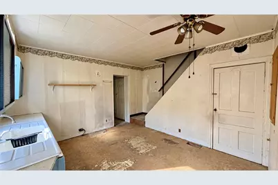 436 Conrad Avenue, North Charleroi, PA 15022 - Photo 9