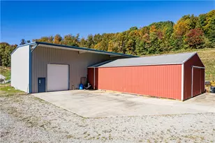 365 Rocky Mountain Rd, Hempfield Township, PA 15601 - Photo 37