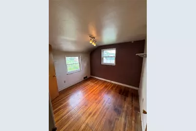 410 Jacobson Dr, Pittsburgh, PA 15227 - Photo 11
