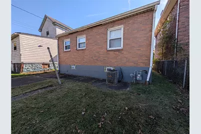 205 Linden Avenue, Monessen, PA 15062 - Photo 17