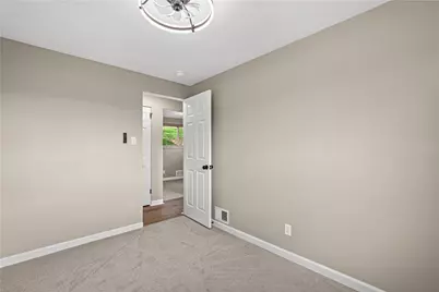 100 Woody Crest Dr, Pittsburgh, PA 15234 - Photo 23