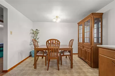 121 Paul St, Canton Township, PA 15301 - Photo 9