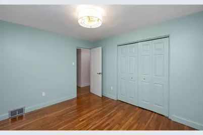 349 Dinnerbell Rd, Penn Township, PA 16002 - Photo 15