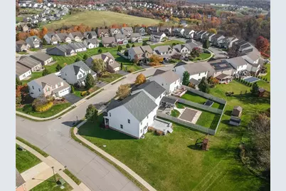 100 Village Circle, North Fayette, PA 15071 - Photo 3