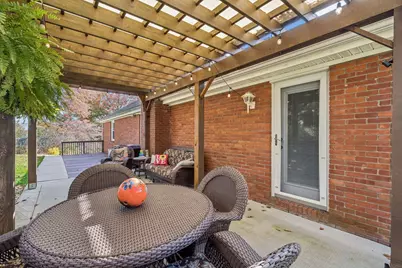 115 Van Avenue, Hempfield Township, PA 15601 - Photo 23