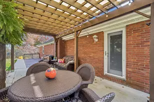 115 Van Ave, Hempfield Township, PA 15601 - Photo 23