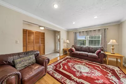 115 Van Avenue, Hempfield Township, PA 15601 - Photo 9