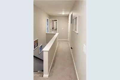 122 Kruger Cir, Forward Township, PA 16033 - Photo 11