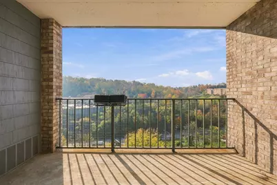 2160 Greentree Road #611W, Scott Township, PA 15220 - Photo 17