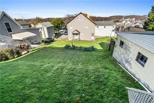 302 Lowell St, Vandergrift, PA 15690 - Photo 23