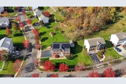 8001 Maureen Dr, Cranberry Township, PA 16066 - Photo 33