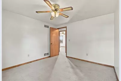 869 Hillcrest Cir, Marshall, PA 15090 - Photo 37