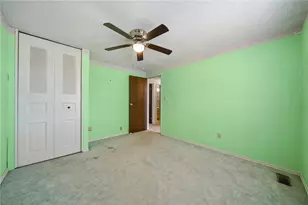 111 Tippecanoe Dr, Hempfield Township, PA 15601 - Photo 15