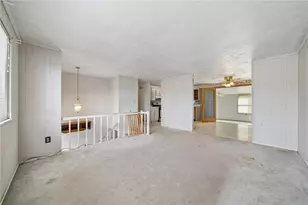 111 Tippecanoe Dr, Hempfield Township, PA 15601 - Photo 3
