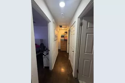 1070 Lawndale Street, Pittsburgh, PA 15221 - Photo 9