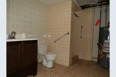 125 Thorncrest, McKees Rocks, PA 15136 - Photo 11