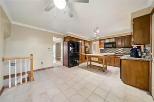 1265 Brinkerton Rd, Hempfield Township, PA 15601 - Photo 9