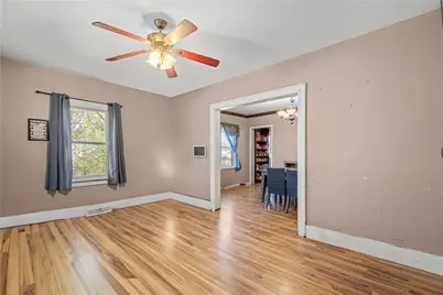 135 Bellevue St, North Franklin Township, PA 15301 - Photo 5