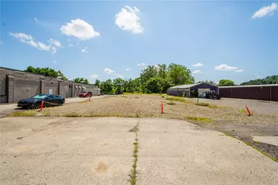 543 W Pike Street, Canonsburg, PA 15317 - Photo 3