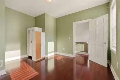 242 Urbana Way, Pittsburgh, PA 15201 - Photo 9