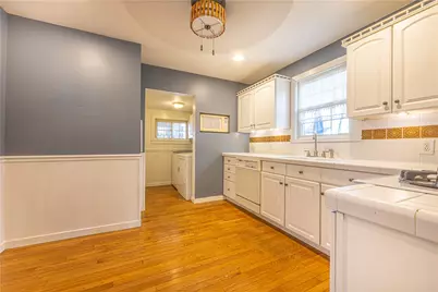 9 Marion St, Uniontown, PA 15401 - Photo 11