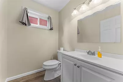 527 McClintock Ave, Pittsburgh, PA 15214 - Photo 11