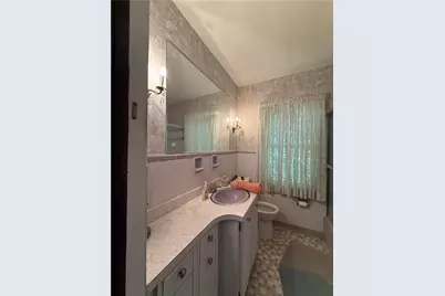 2217 Los Angeles Ave, Beechview, PA 15216 - Photo 11