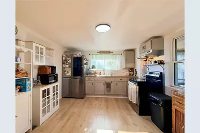 102 Cherry Alley, Carmichaels-Cumberland, PA 15320 - Photo 9