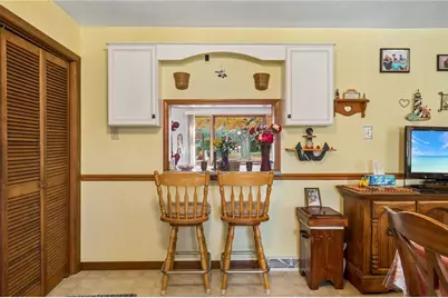 262 Railroad St, Mount Pleasant Township, PA 15666 - Photo 21