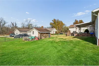 262 Railroad St, Mount Pleasant Township, PA 15666 - Photo 39