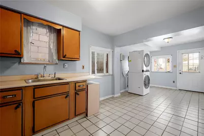 710 1st St, Canonsburg, PA 15317 - Photo 7