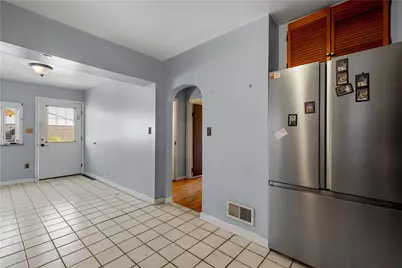 710 1st St, Canonsburg, PA 15317 - Photo 11