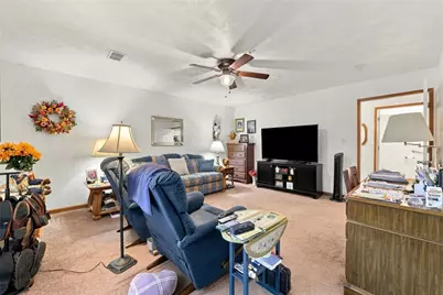 114 Wood St, Dunbar Township, PA 15425 - Photo 35