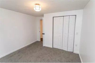 26 Sycamore St, South Union Township, PA 15401 - Photo 17