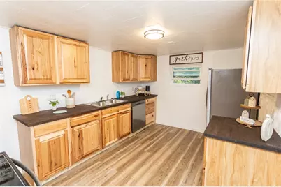 26 Sycamore St, South Union Township, PA 15401 - Photo 7