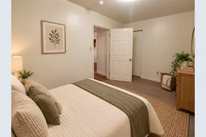 621 Park St #A, California, PA 15419 - Photo 7