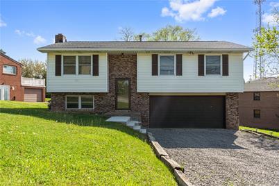 218 Pleasant Dr, Center Township, PA 15001 - Photo 1