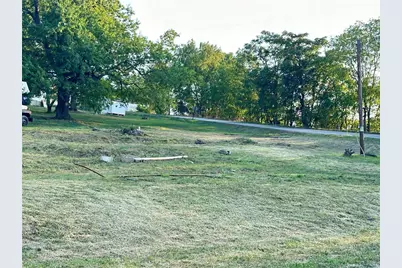 885 Grove Ave, Canton Township, PA 15301 - Photo 1