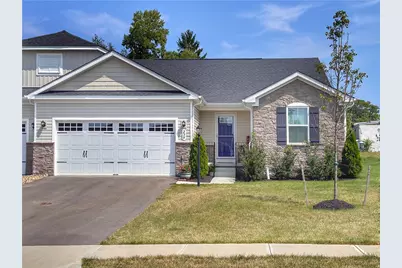 239 Smith Ln, Chippewa Township, PA 15010 - Photo 1