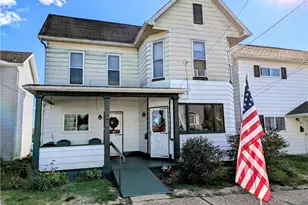 915 Mulberry St, Scottdale, PA 15683 - Photo 1