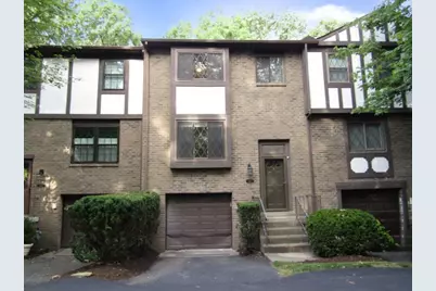 2007 Saint James Pl, Pittsburgh, PA 15090 - Photo 1