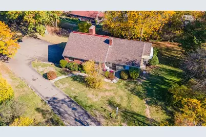 17 Leafy Ln, Pittsburgh, PA 15243 - Photo 1