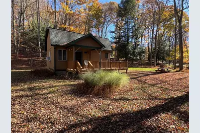 226 Hemlock Ln, Montgomery-Grant, PA 15771 - Photo 1