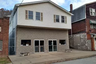 756 Airbrake Ave, Wilmerding, PA 15148 - Photo 1