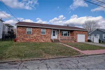 118 E 2nd Ave, Latrobe, PA 15650 - Photo 1